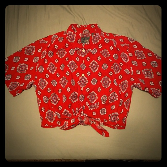 Vintage Tops - Vintage Liz Claiborne handkerchief print crop top